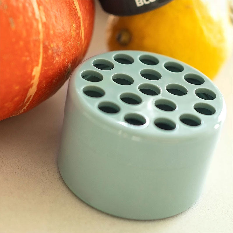 🌸 Composizione floreale perfetta ogni volta: il supporto a spirale mantiene gli steli esattamente dove li desideri! 🌀