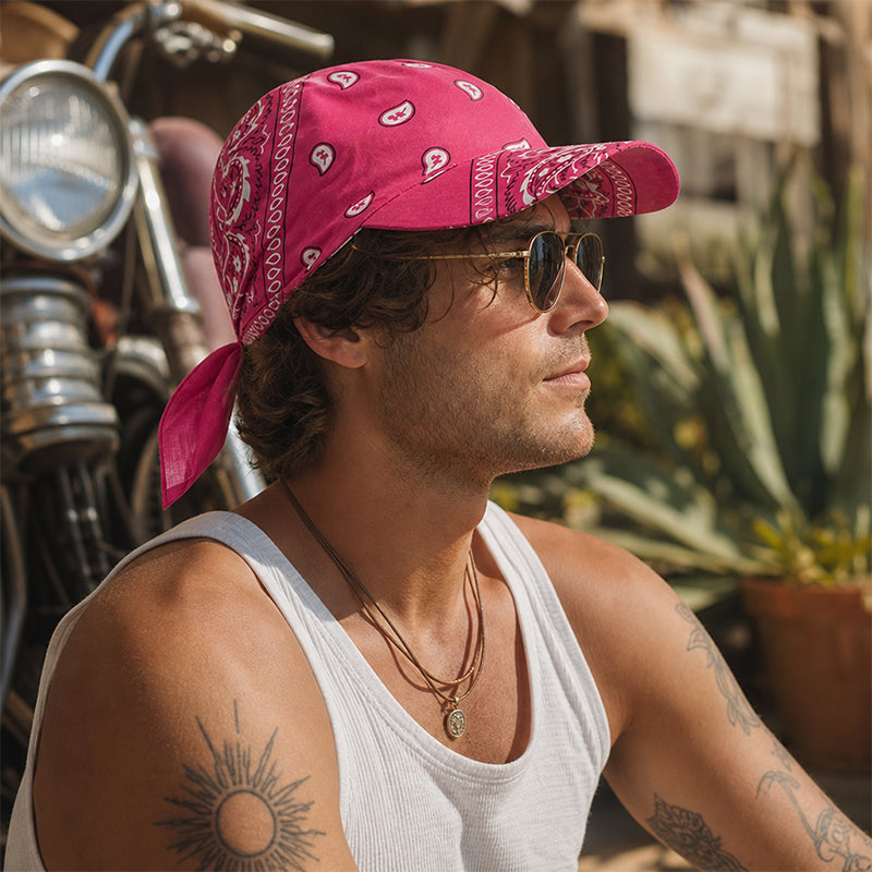 ☀️🧢 Il cappellino Paisley 2 in 1: estetica di alta moda e protezione solare totale!
