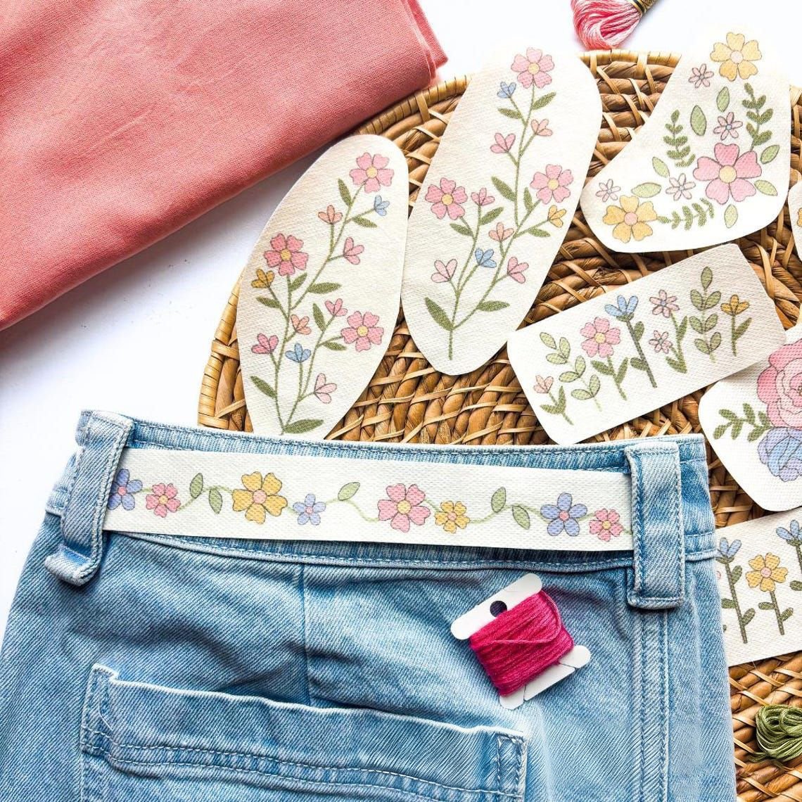 🌸Schemi di ricamo con linee e bordi floreali (acquista 1 e ricevi 1 gratis) – Ricamo a punto croce per principianti🌸