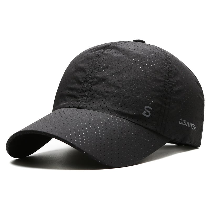 🏃‍♂️💨 Cappellino Blackout Airflow: Massimo Respiro e Stile Black Totale per i Tuoi Allenamenti!