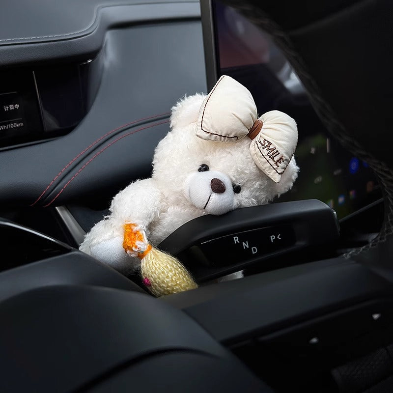 Il compagno di viaggio coccoloso 🧸 — Esalta l'abitacolo della tua auto con pura tenerezza