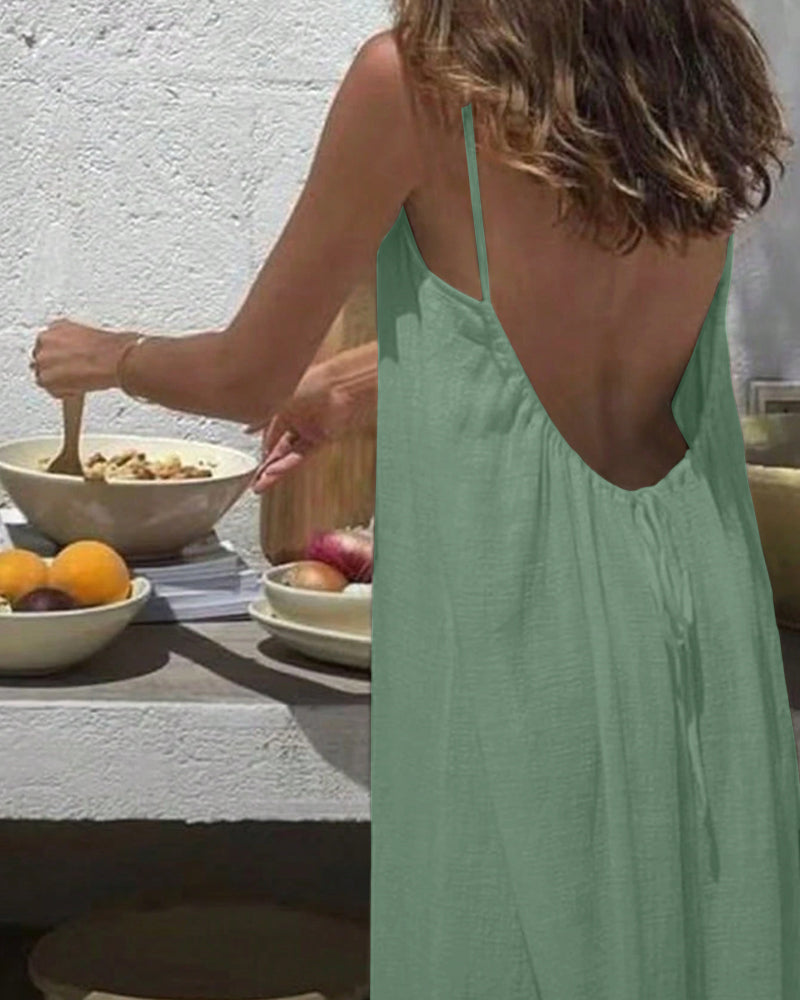 💕👗 Approfitta subito dello sconto del 50%! 🎉 Abito lungo con spalline sottili e schiena scoperta: elegante e leggero, valorizza perfettamente la tua figura 🌊📦