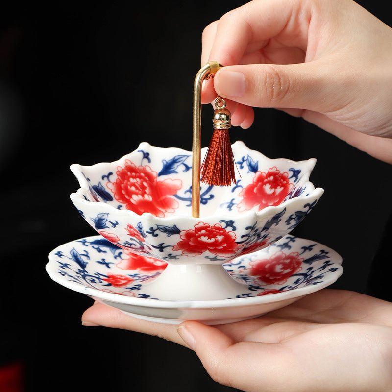 🍵 Un pezzo da tè in ceramica senza tempo per l'intenditore